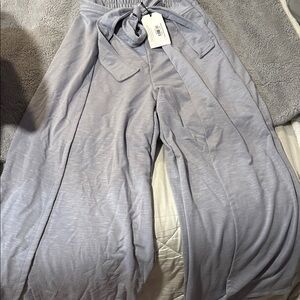Women's Wide Leg Pants in Gray